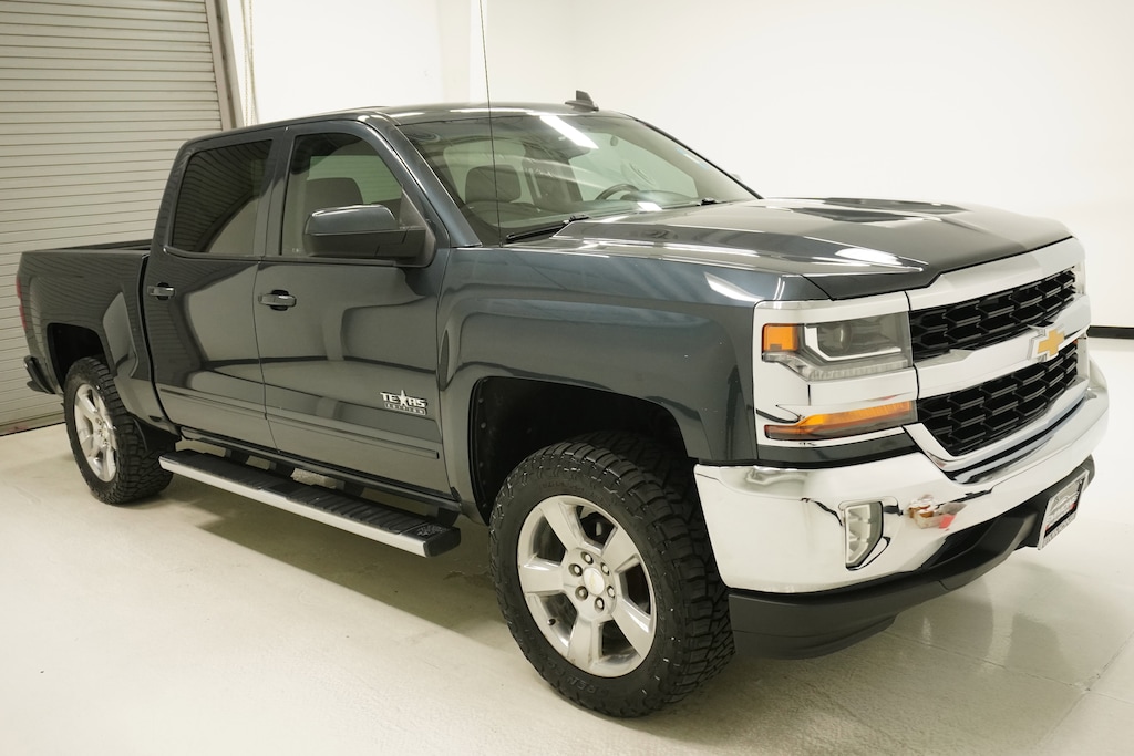 Used 2017 Chevrolet Silverado 1500 LT Truck Crew Cab
