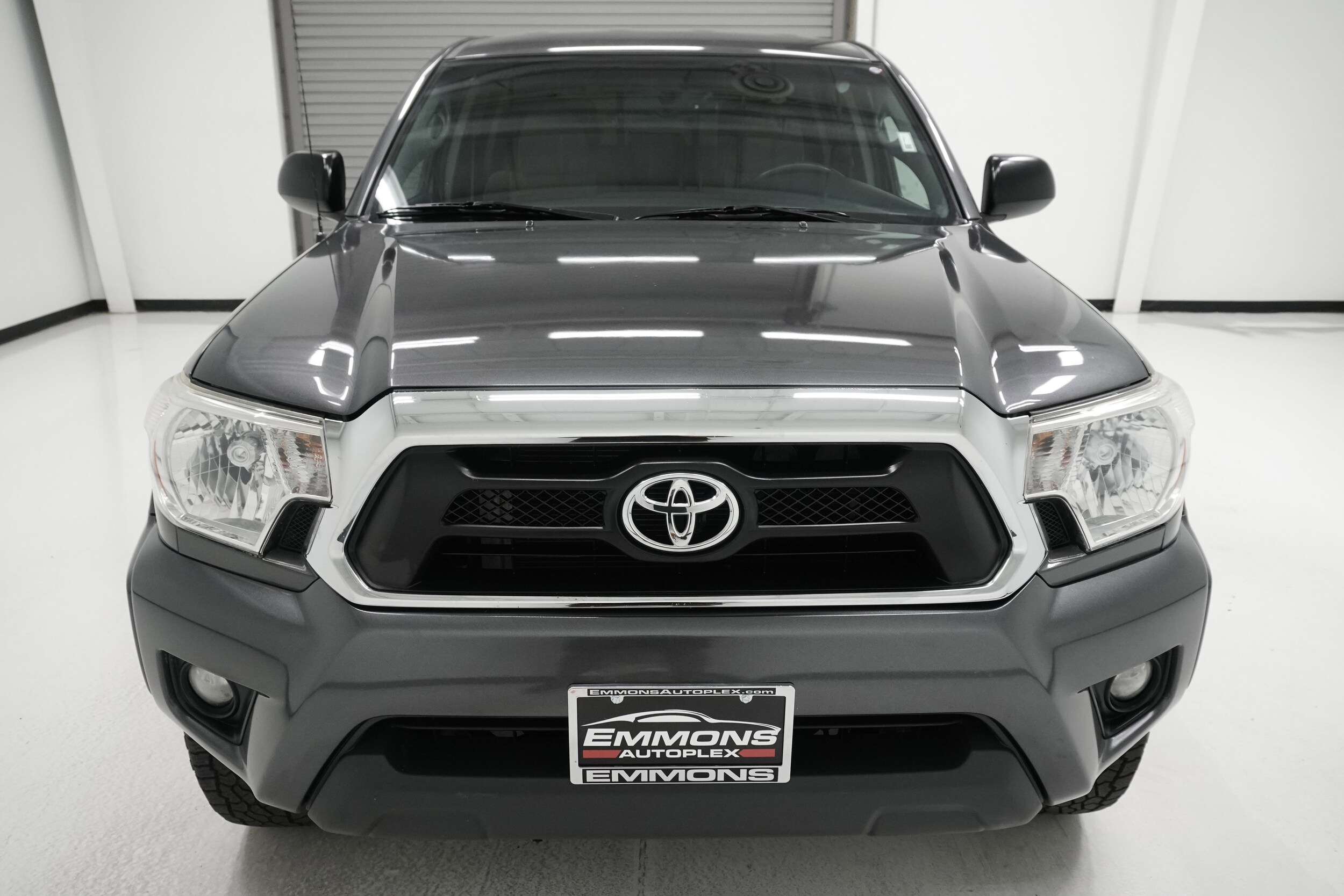 2013 Toyota Tacoma PreRunner photo 2
