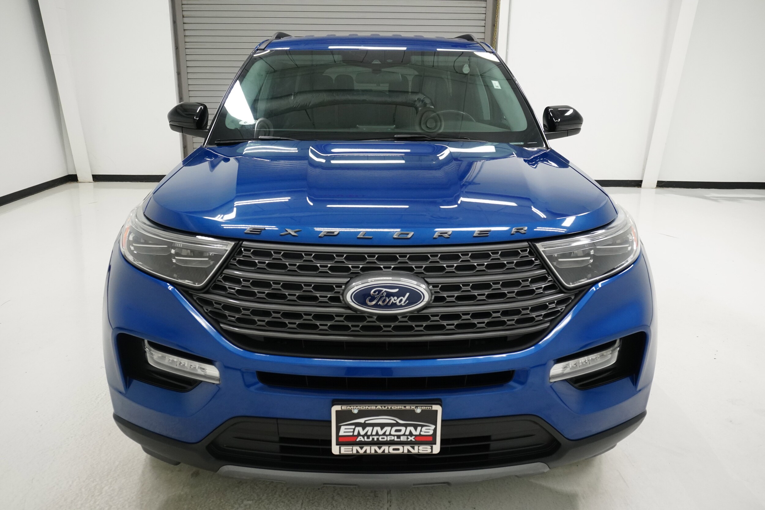 2022 Ford Explorer XLT photo 2