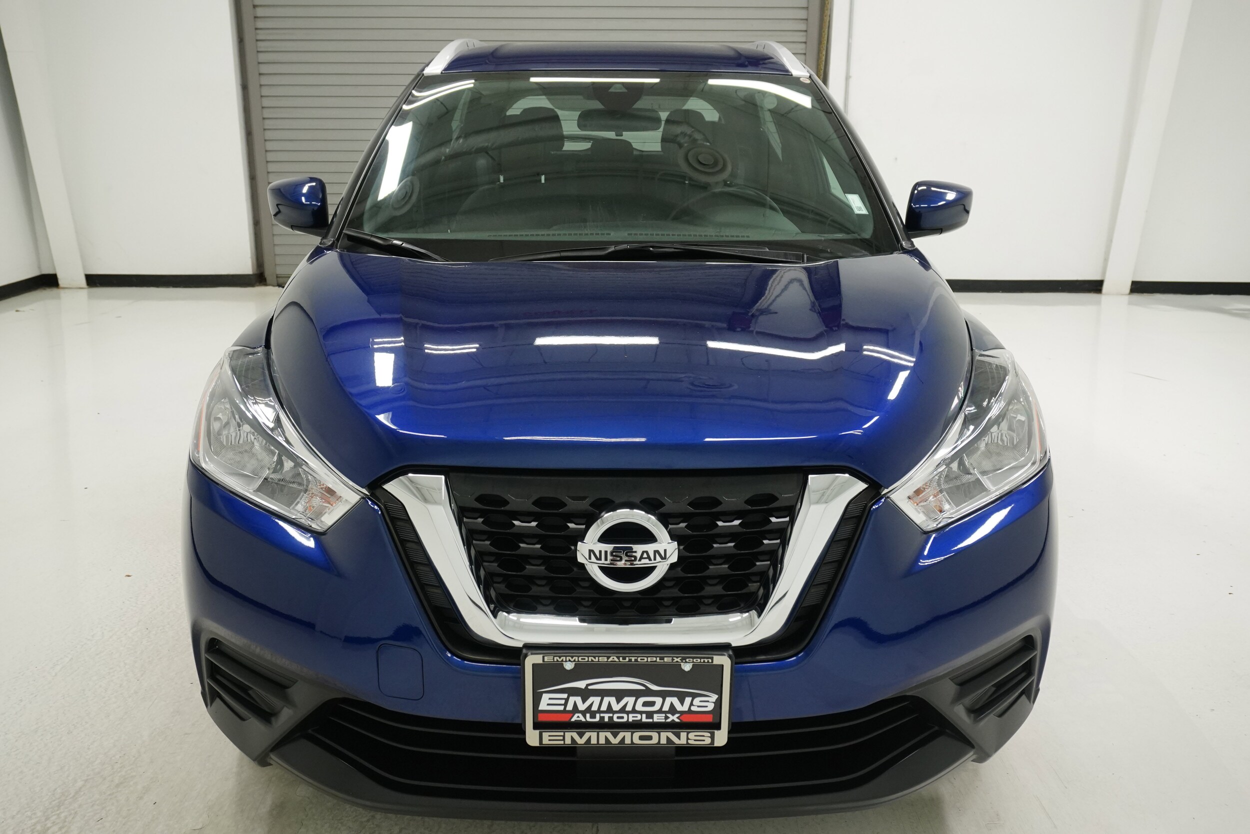 2020 Nissan Kicks SV photo 2