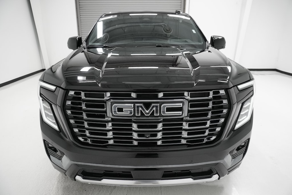 Used 2025 GMC Yukon Denali Ultimate SUV