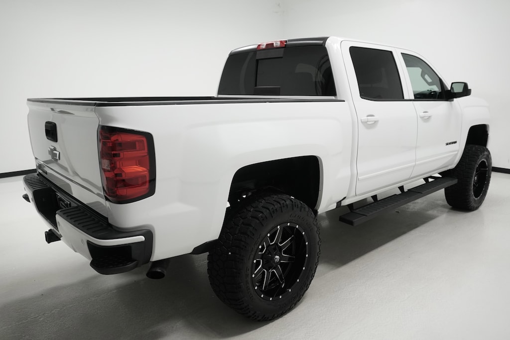 Used 2017 Chevrolet Silverado 1500 LT Truck Crew Cab