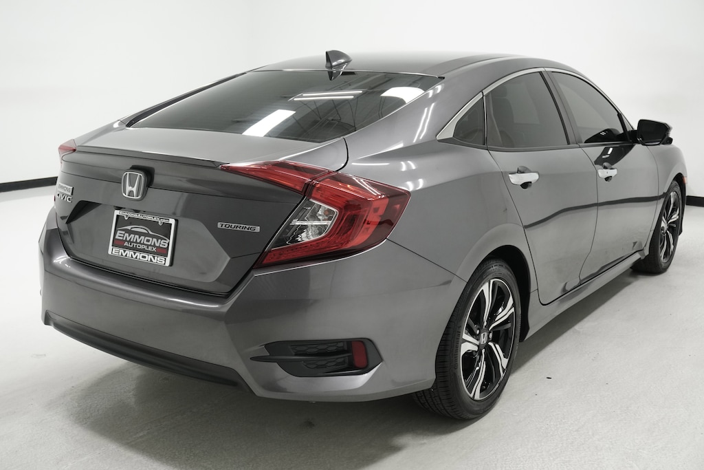 Used 2018 Honda Civic Touring Sedan