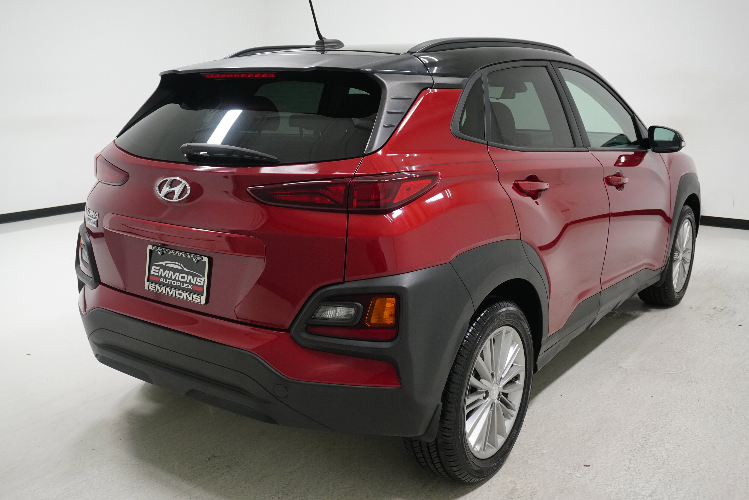2019 Hyundai Kona SEL photo 4