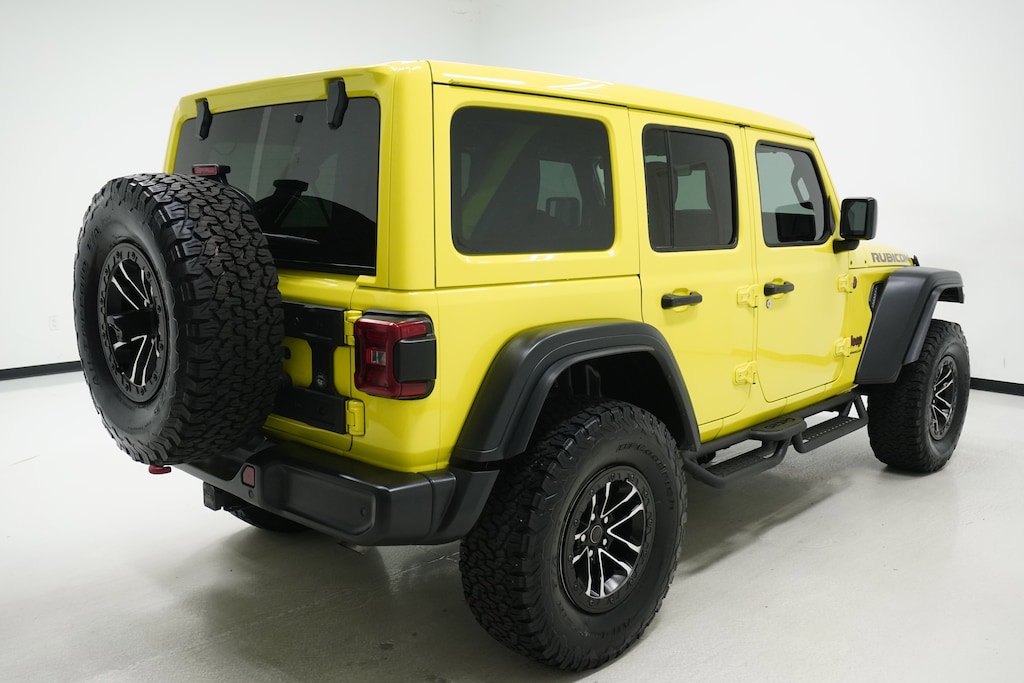 Used 2024 Jeep Wrangler Rubicon SUV