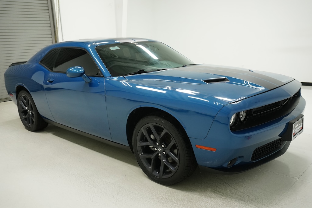 Used 2022 Dodge Challenger SXT Coupe