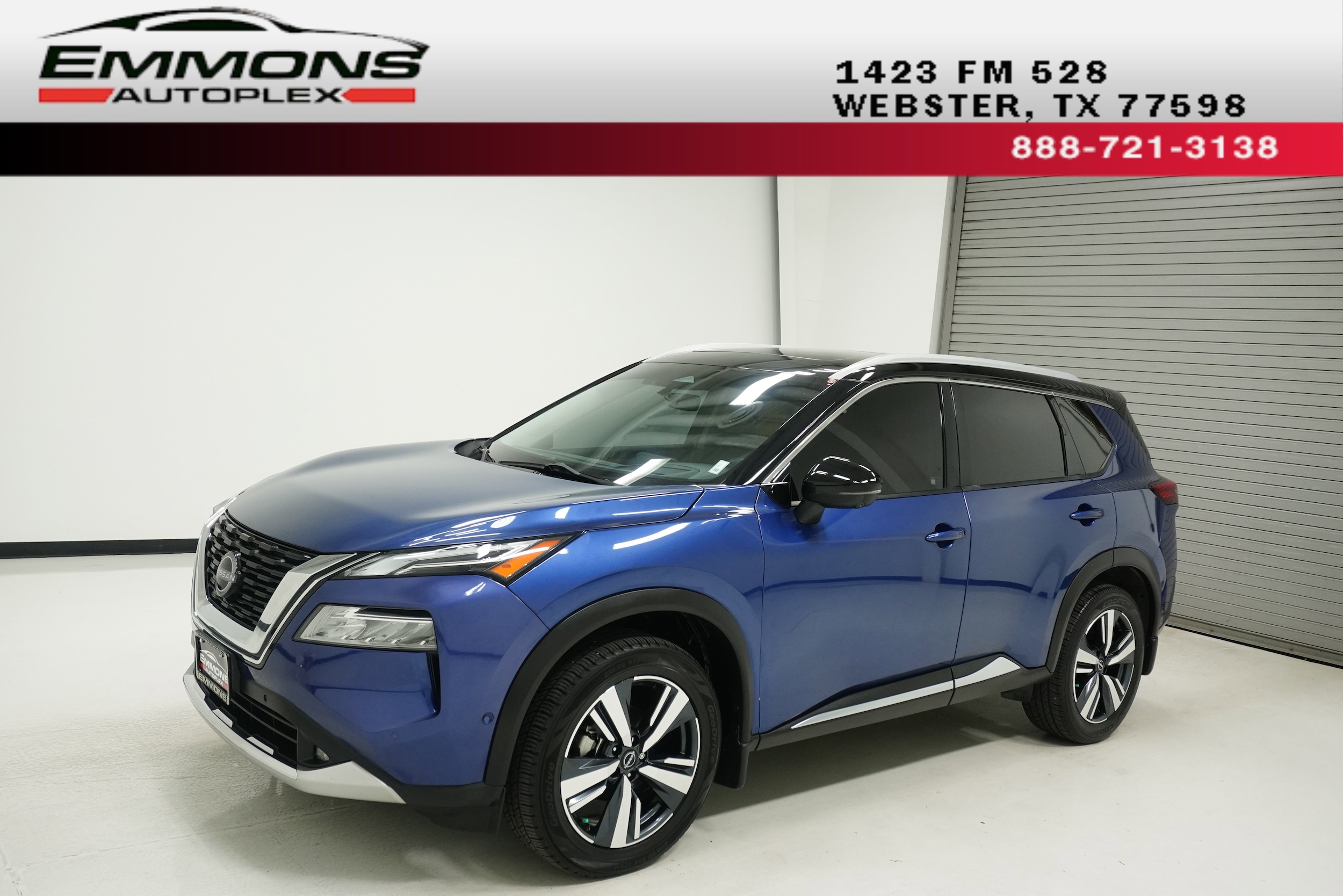 2022 Nissan Rogue Platinum's photo