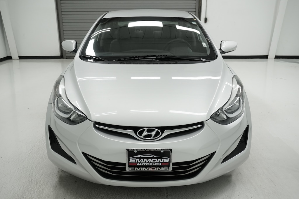 Used 2015 Hyundai Elantra SE Sedan