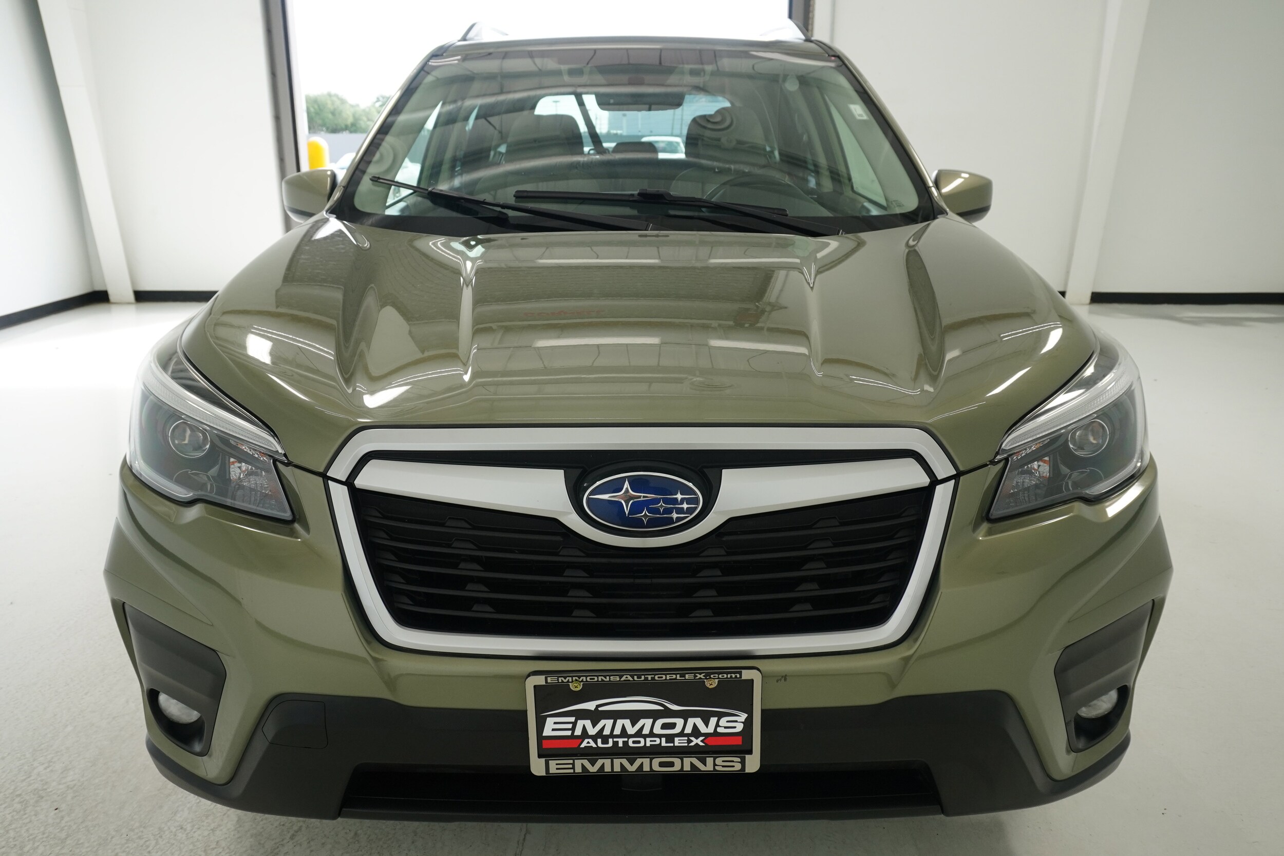 2021 Subaru Forester Premium photo 2
