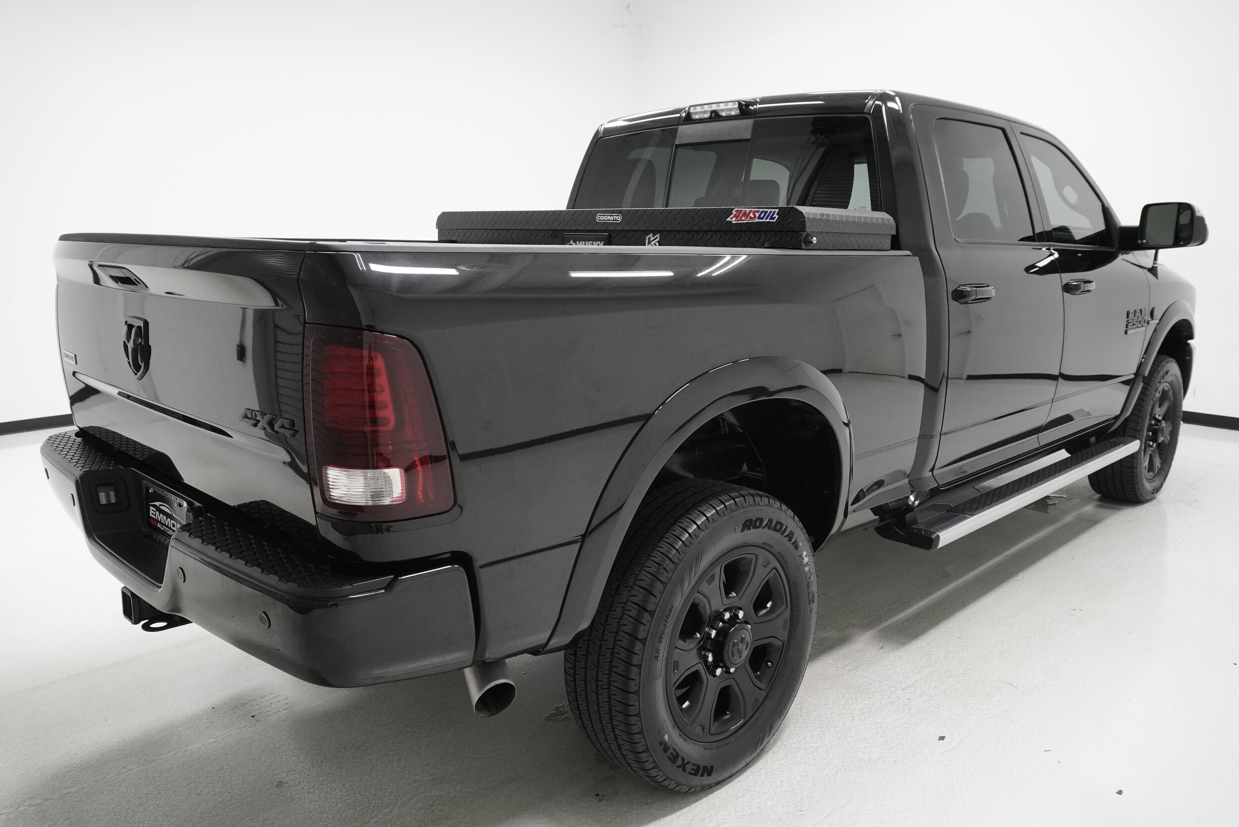 2018 Ram 2500 Laramie photo 2