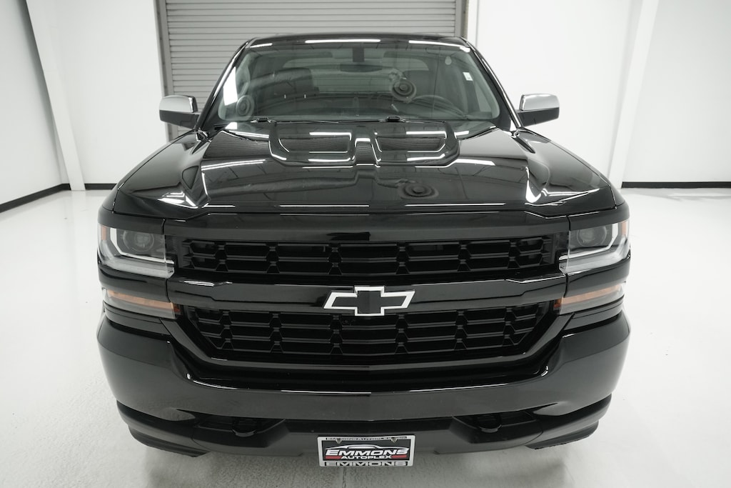 Used 2018 Chevrolet Silverado 1500 Custom Truck Crew Cab