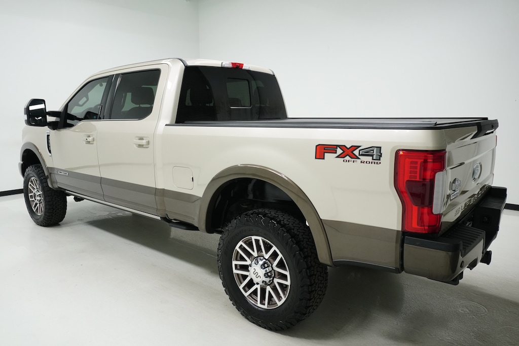 Used 2017 Ford F-350 King Ranch Truck Crew Cab