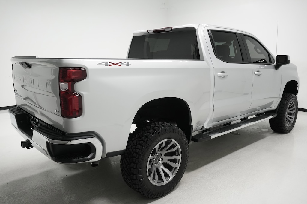 Used 2021 Chevrolet Silverado 1500 LT Truck Crew Cab