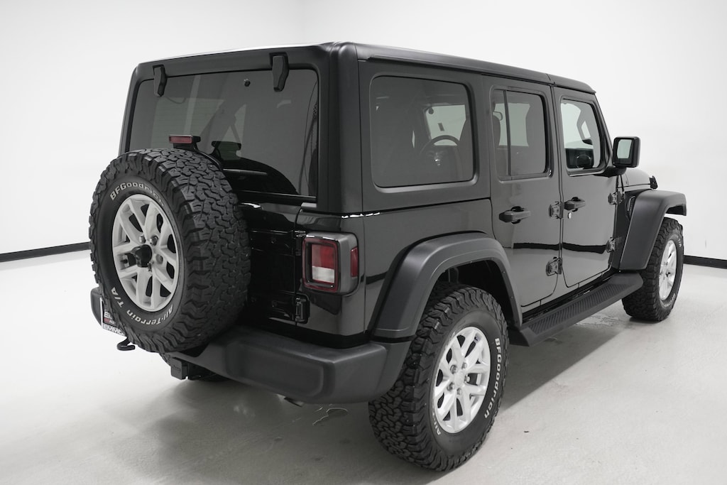 Used 2023 Jeep Wrangler Sport S SUV