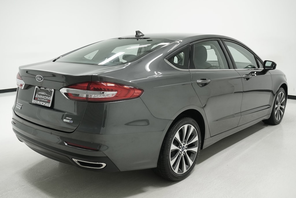 Used 2020 Ford Fusion SE Sedan