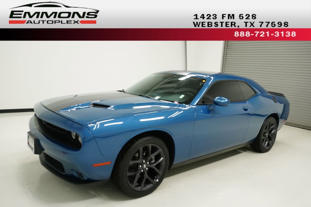 Used 2022 Dodge Challenger SXT Coupe