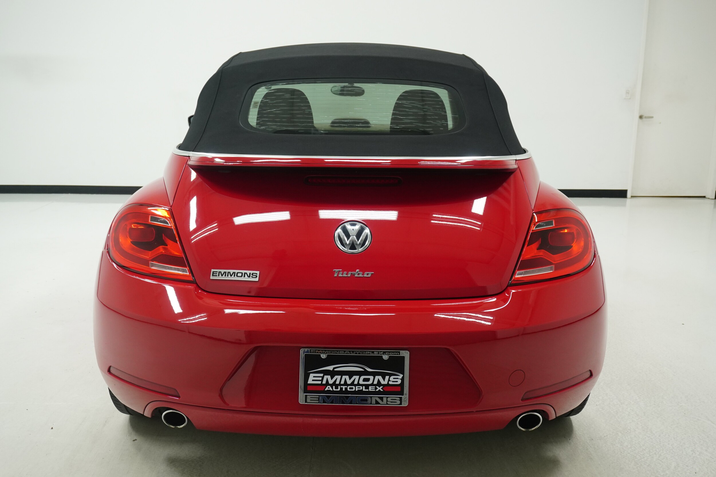 2013 Volkswagen Beetle photo 3