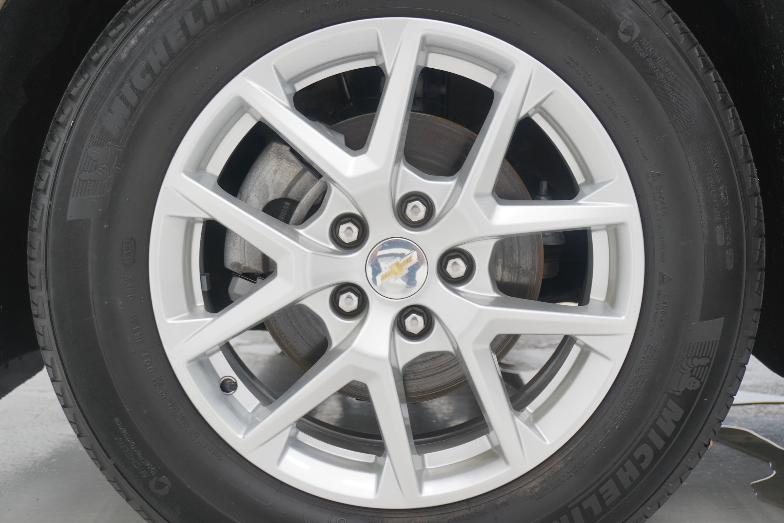 2023 Chevrolet Equinox LT - Photo 23