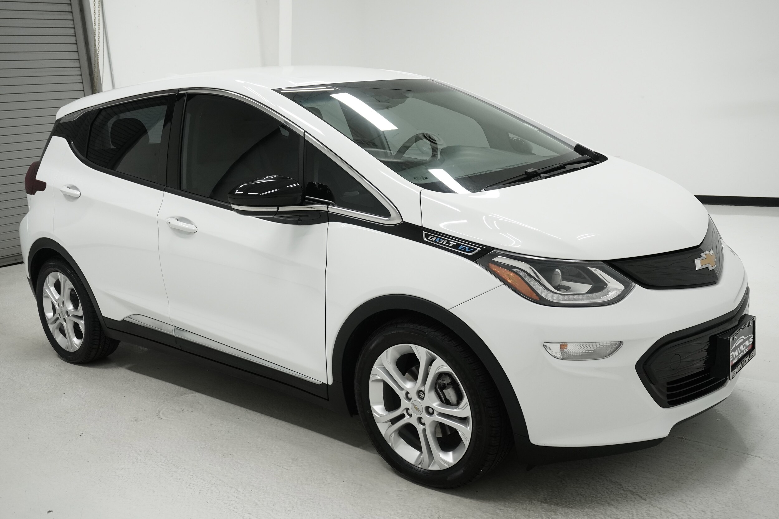2021 Chevrolet Bolt EV photo 3
