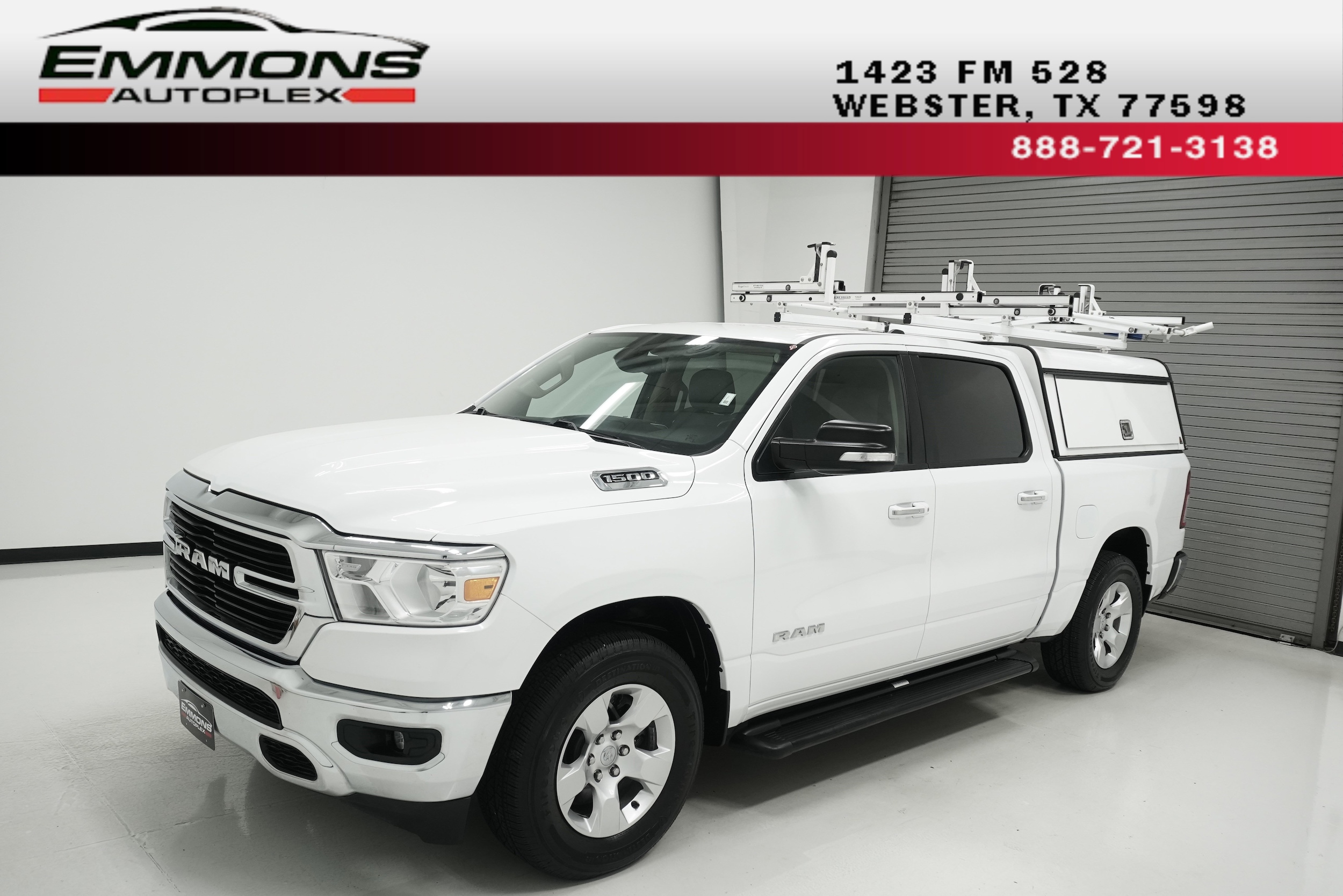 2019 RAM 1500 Big Horn/Lone Star 4x4 Crew Cab 5'7's photo