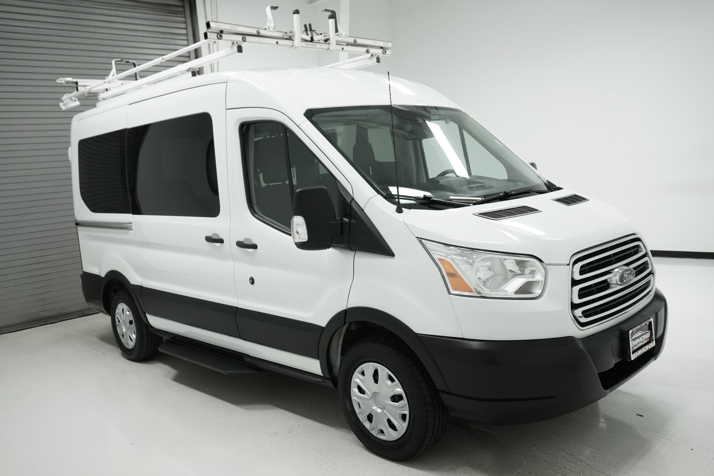 2019 Ford Transit photo 2