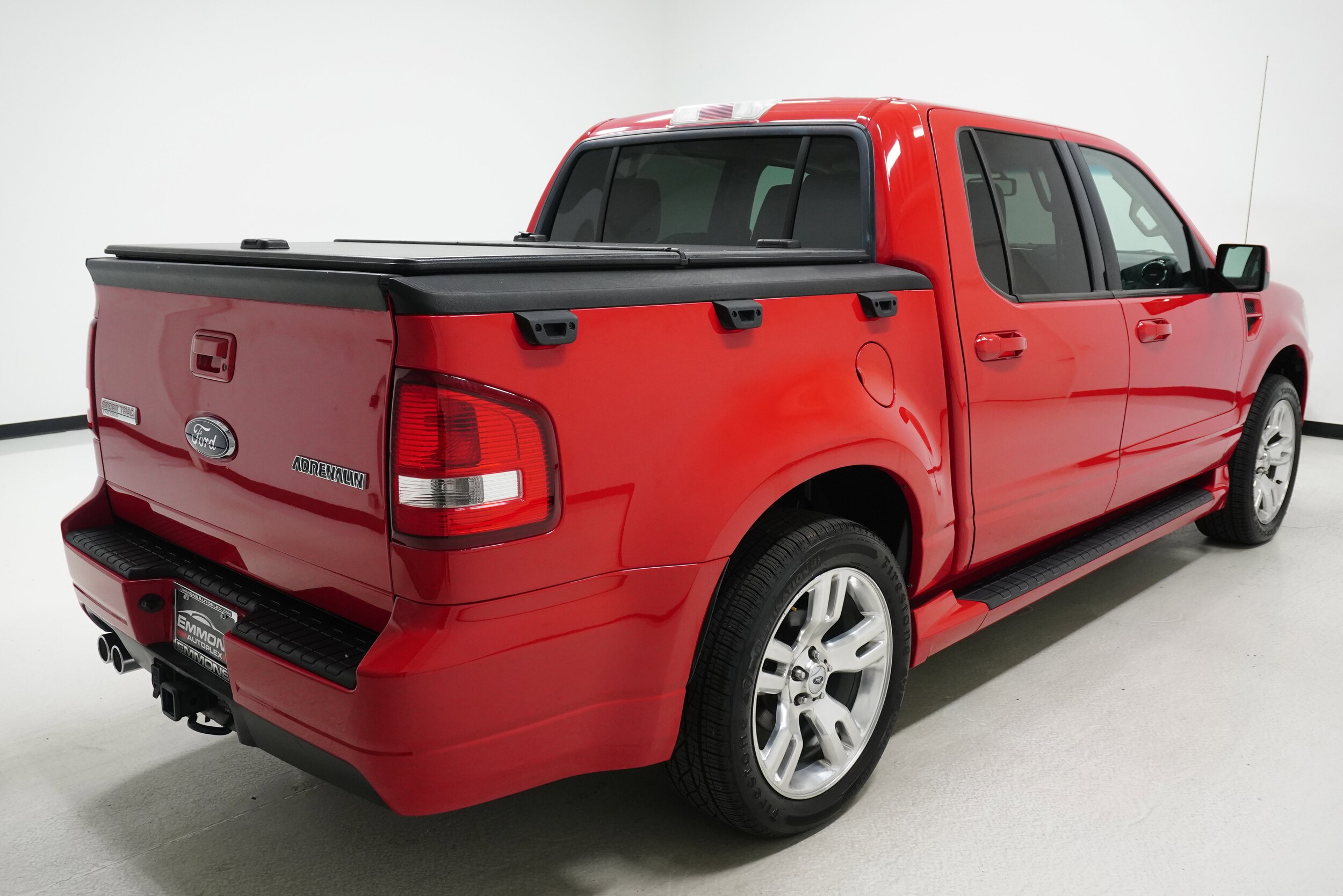 2010 Ford Explorer Sport Trac Limited photo 3