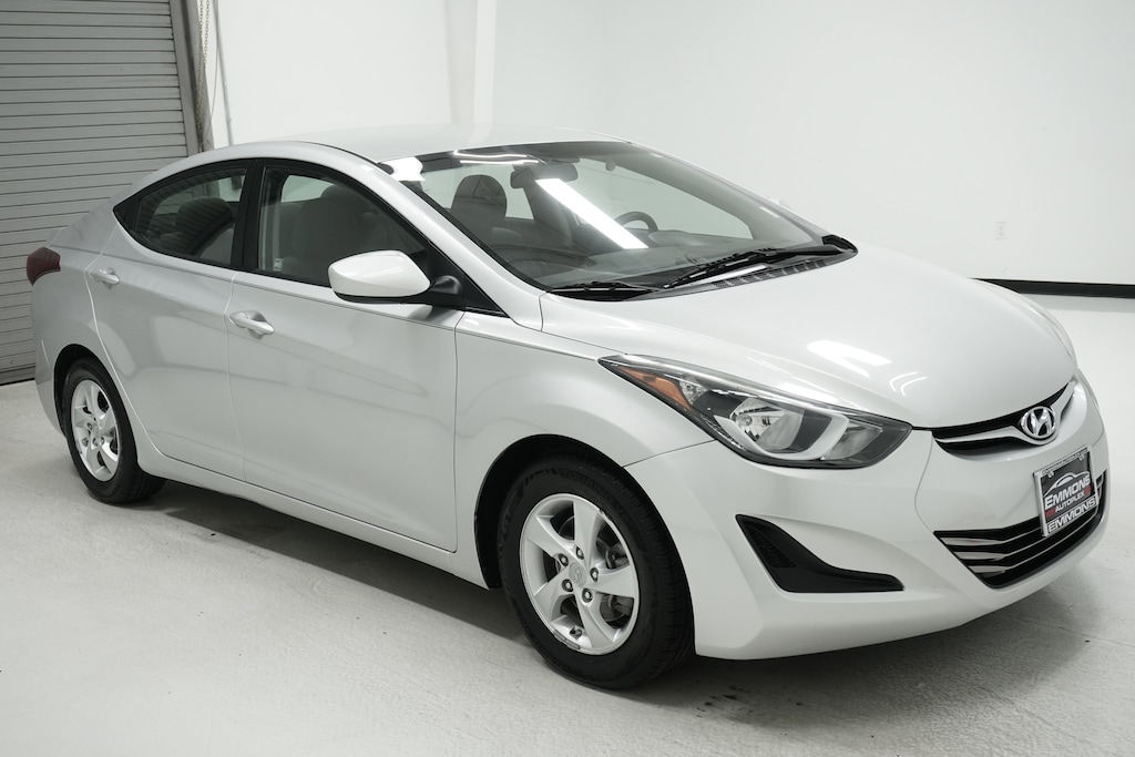 Used 2015 Hyundai Elantra SE Sedan