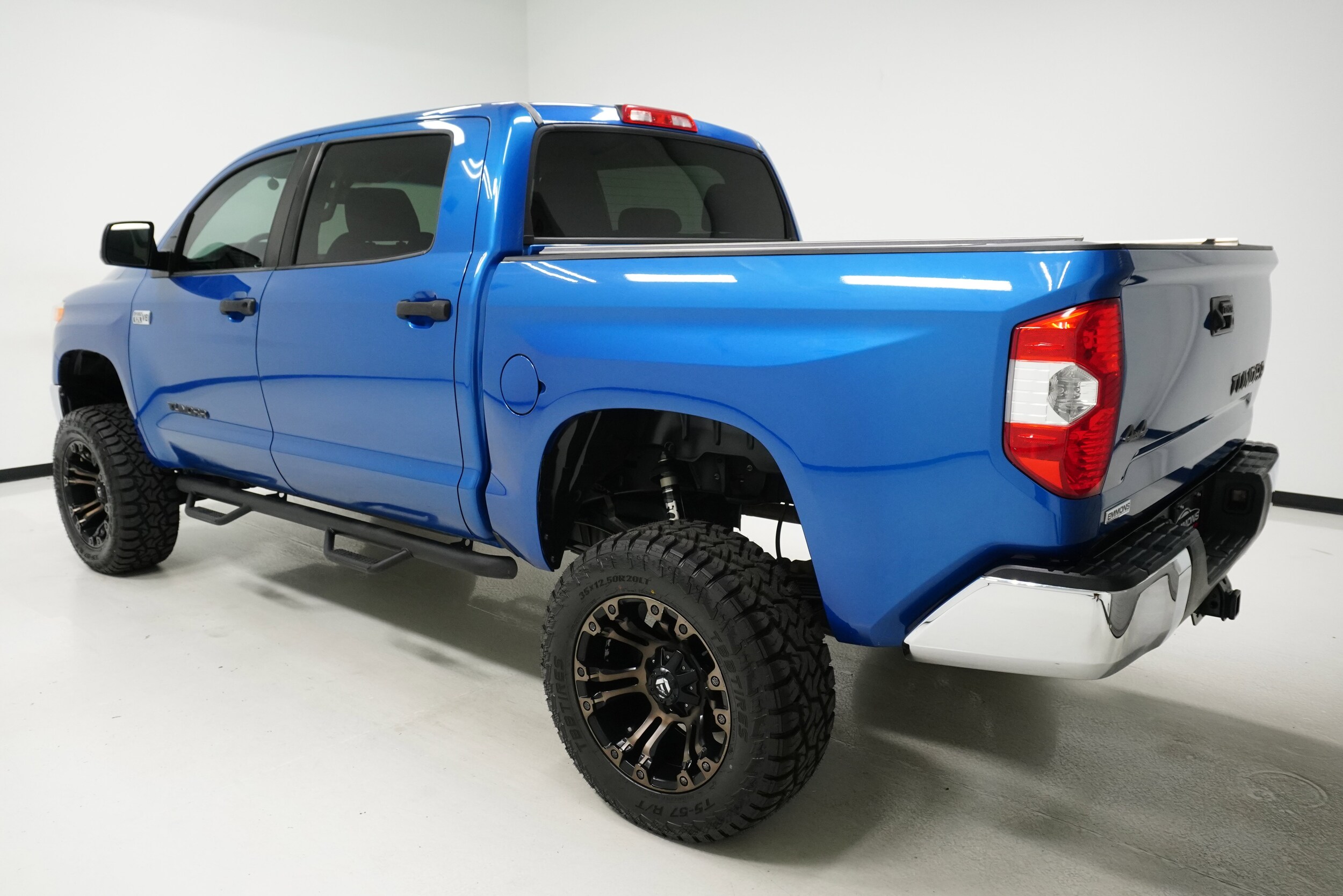 2016 Toyota Tundra SR5 photo 4