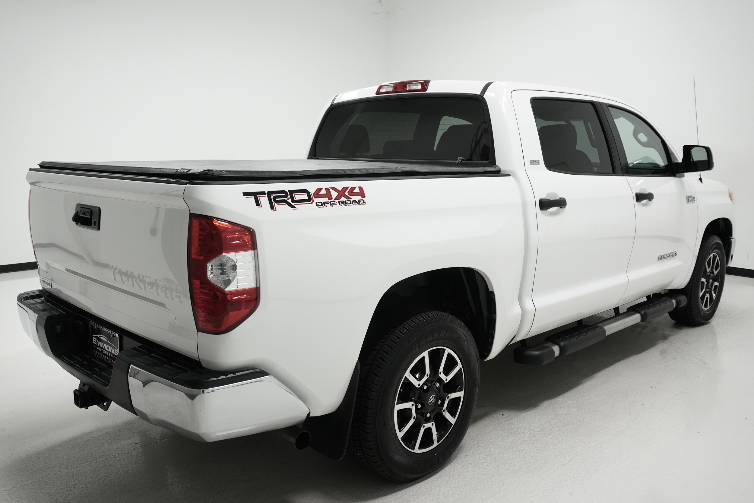 2015 Toyota Tundra SR5 Grade photo 4