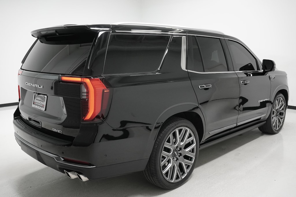 Used 2025 GMC Yukon Denali Ultimate SUV