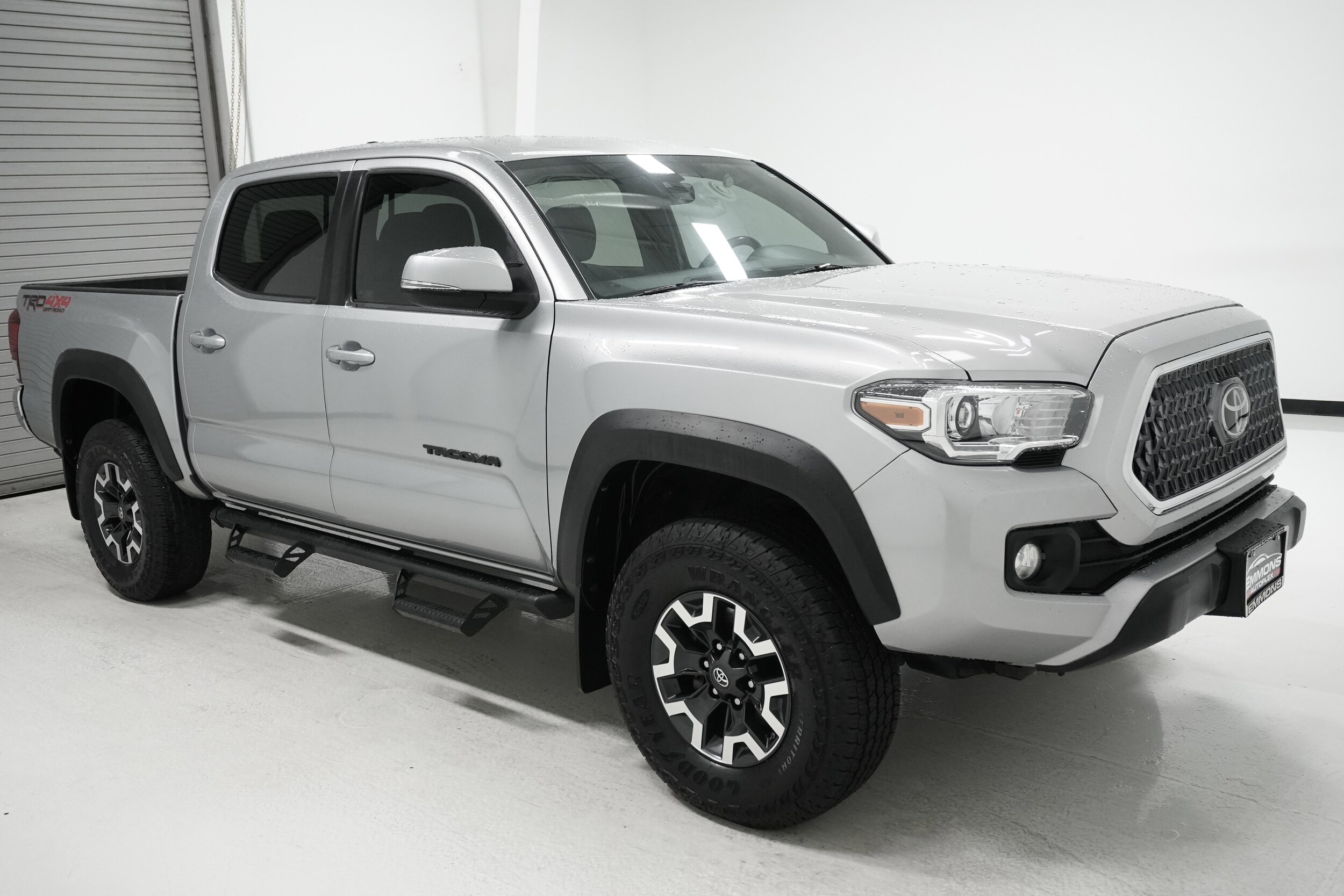 2019 Toyota Tacoma Double Cab photo 3