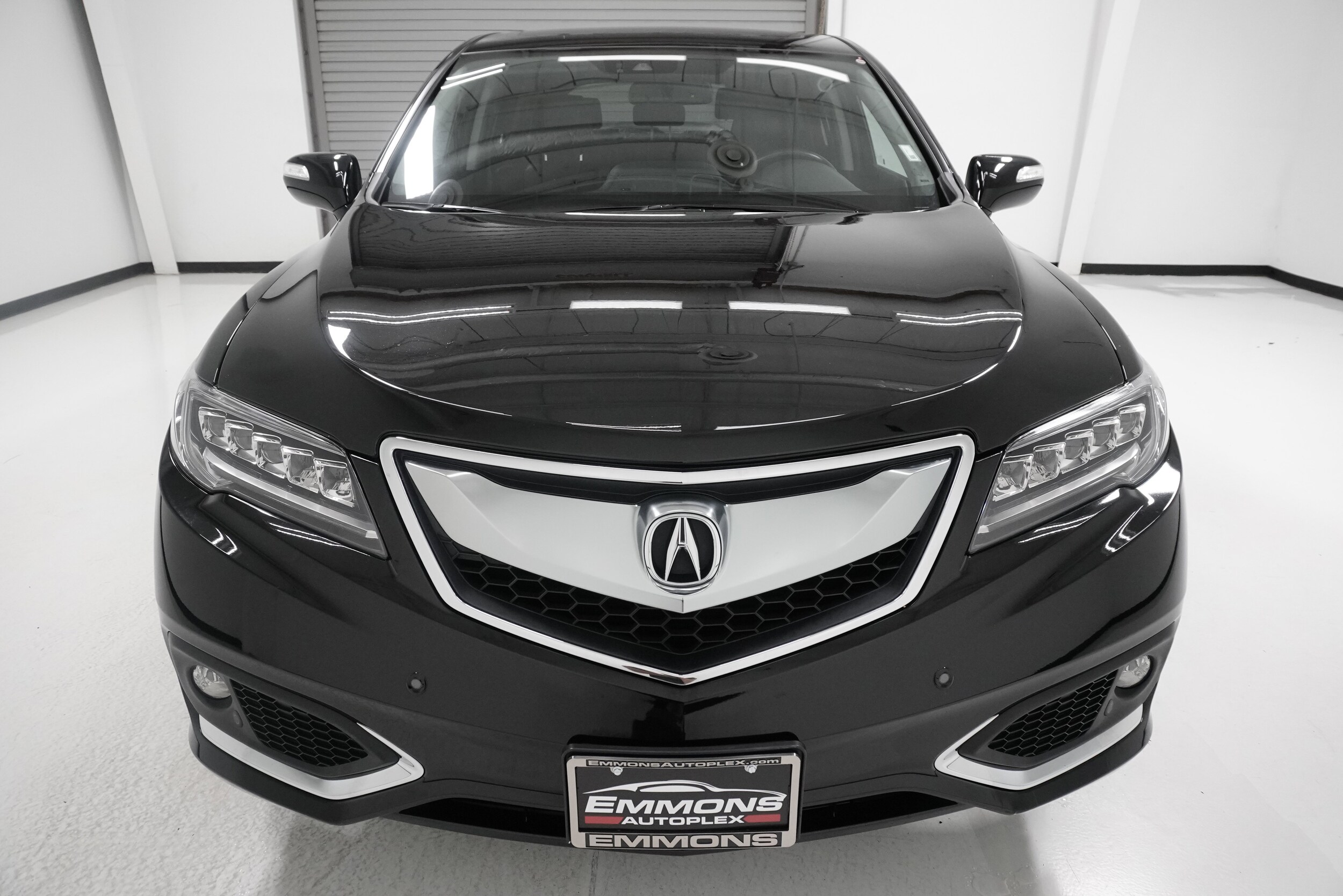 2017 Acura RDX Advance photo 2