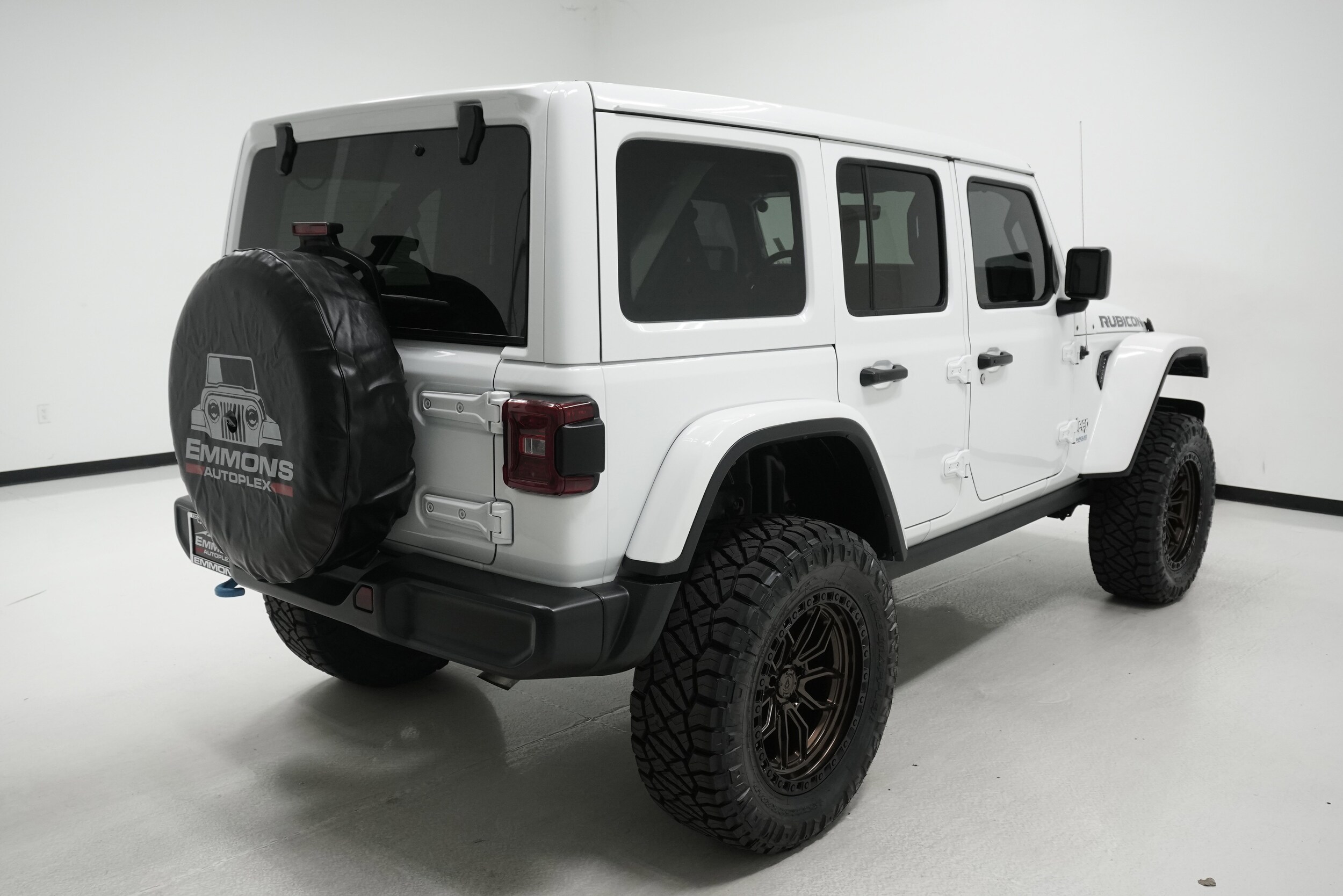 2022 Jeep Wrangler 4xe Unlimited Rubicon photo 3