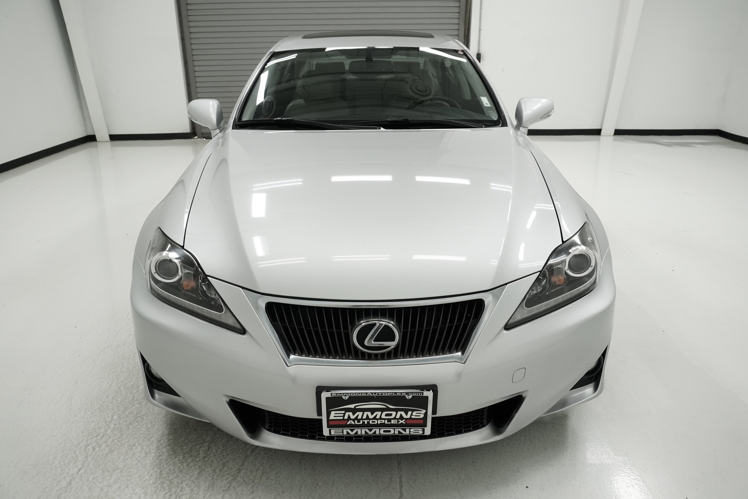 2011 Lexus IS 250 photo 2
