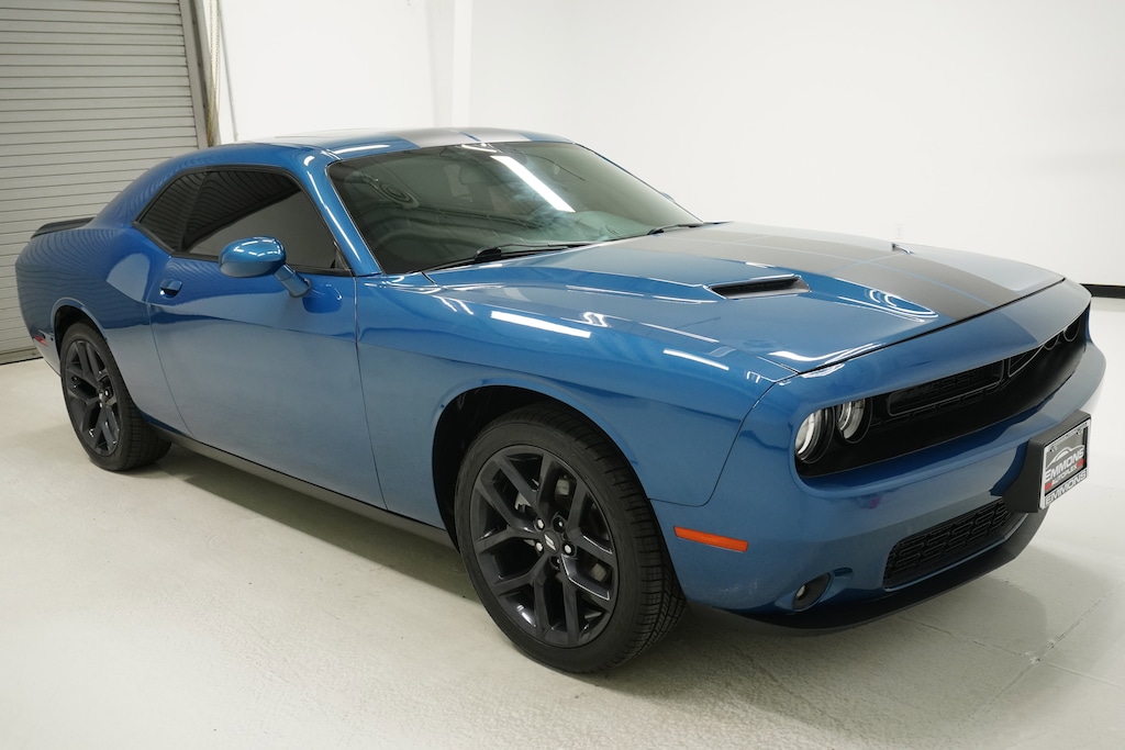 Used 2022 Dodge Challenger SXT Coupe