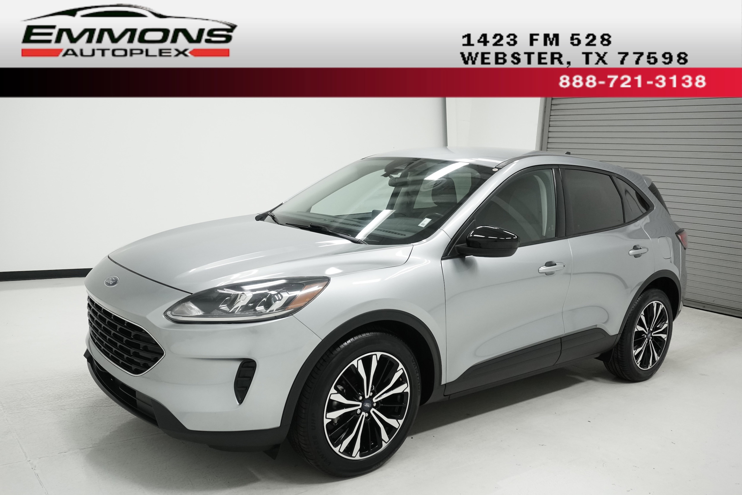 2021 Ford Escape SE's photo