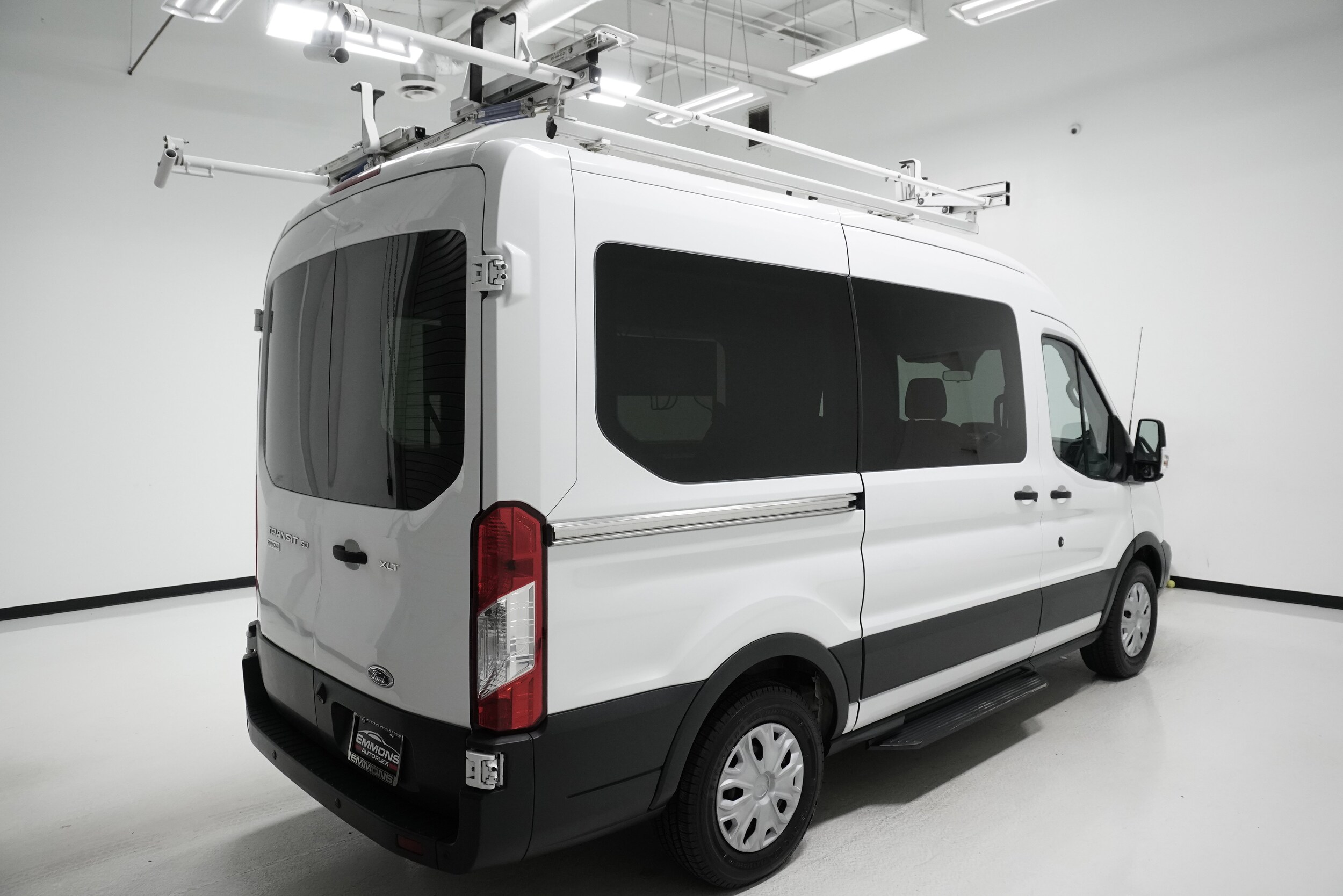 2016 Ford Transit Van photo 3