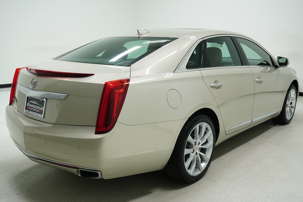 Used 2015 CADILLAC XTS Luxury Sedan