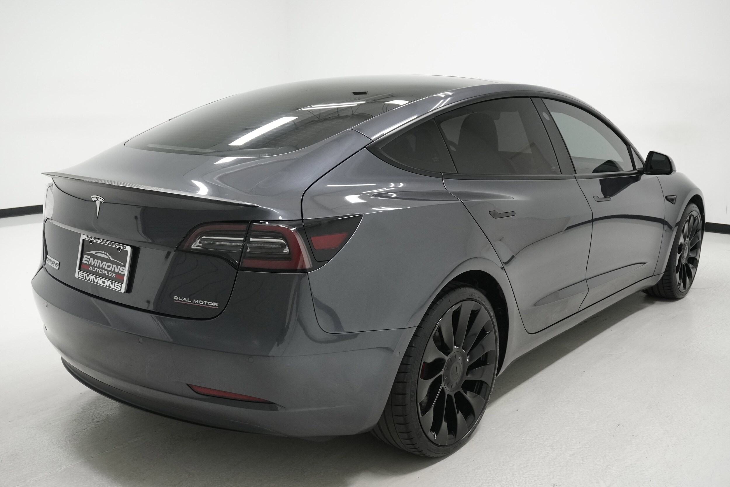 2022 Tesla Model 3 Performance photo 2