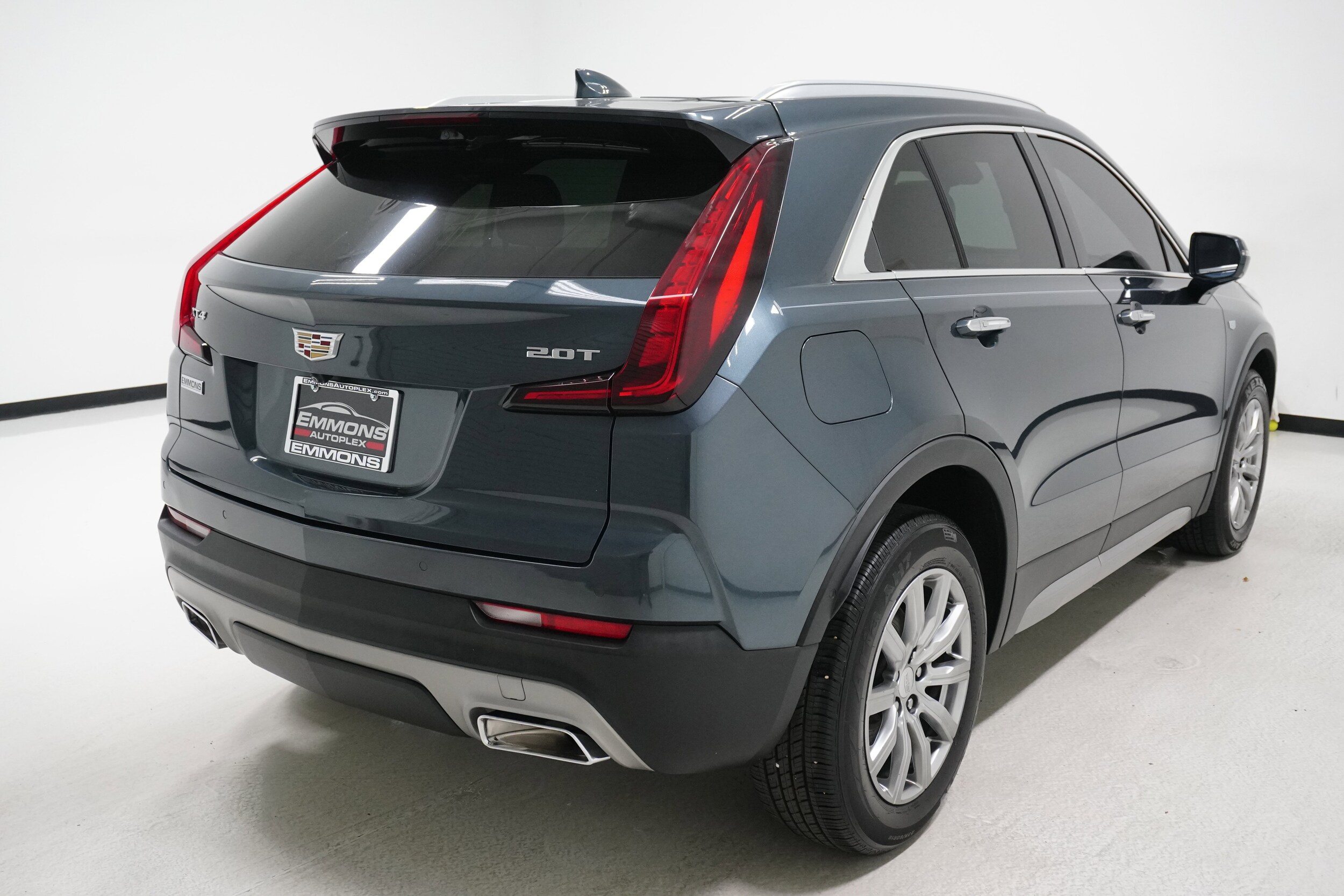 2019 Cadillac XT4 Premium Luxury photo 4