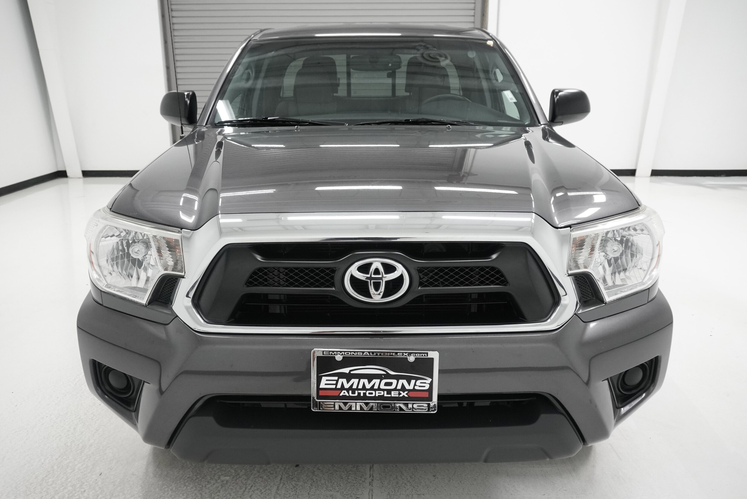 2012 Toyota Tacoma photo 2