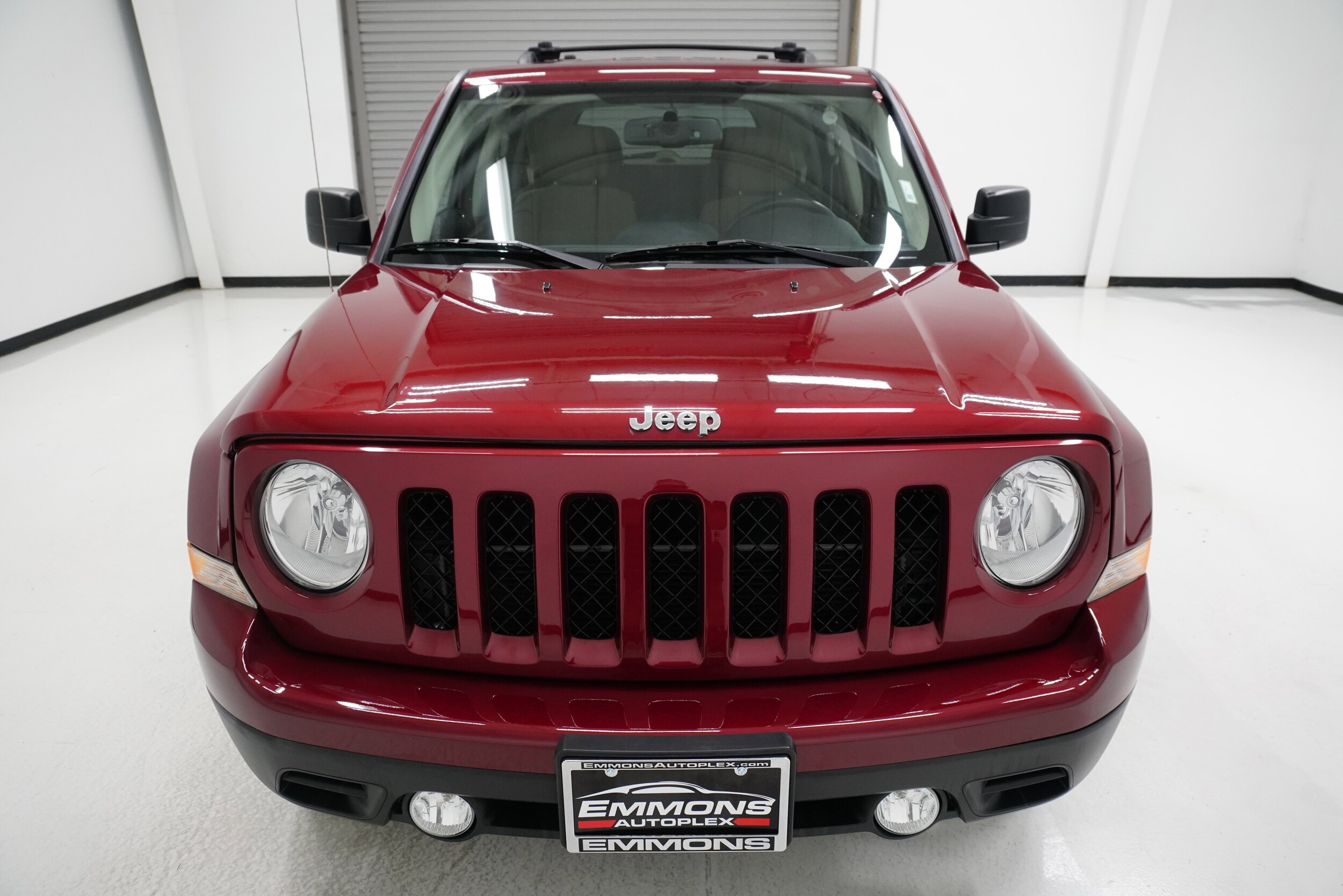 2012 Jeep Patriot Latitude photo 2