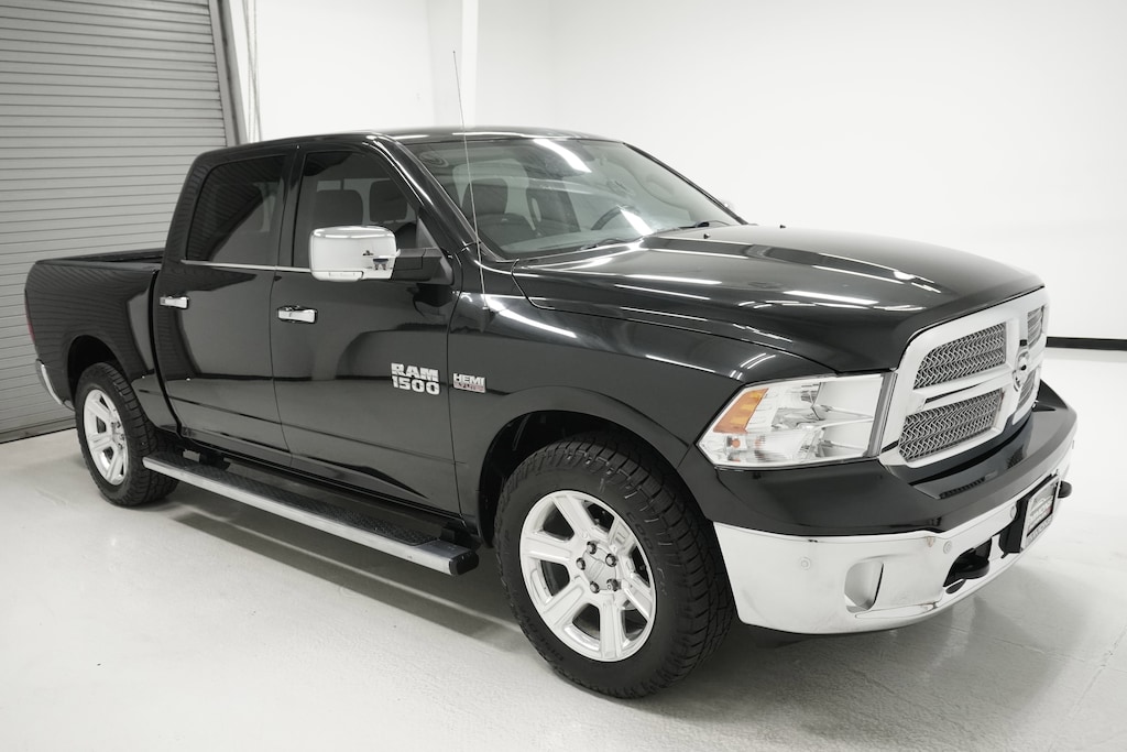 Used 2018 Ram 1500 Lone Star Silver Truck Crew Cab