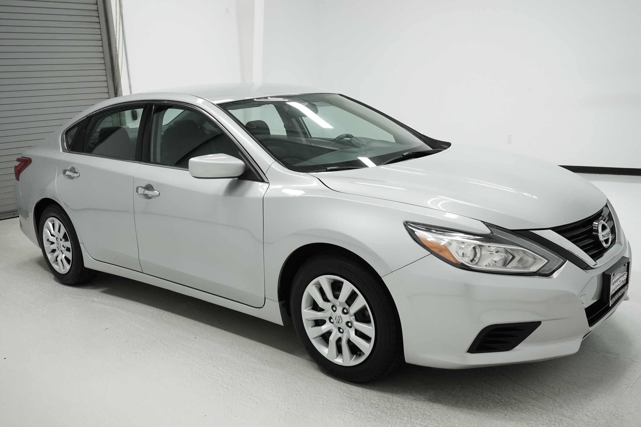 2017 Nissan Altima 2.5 S photo 3