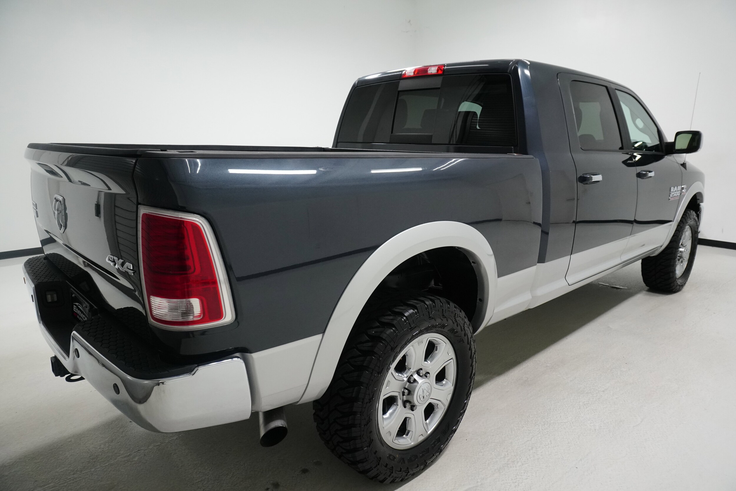 2015 Ram 2500 Laramie photo 4