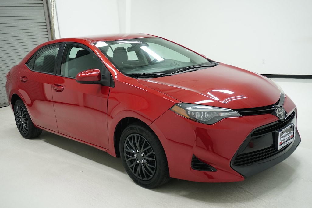 Used 2017 Toyota Corolla LE Sedan