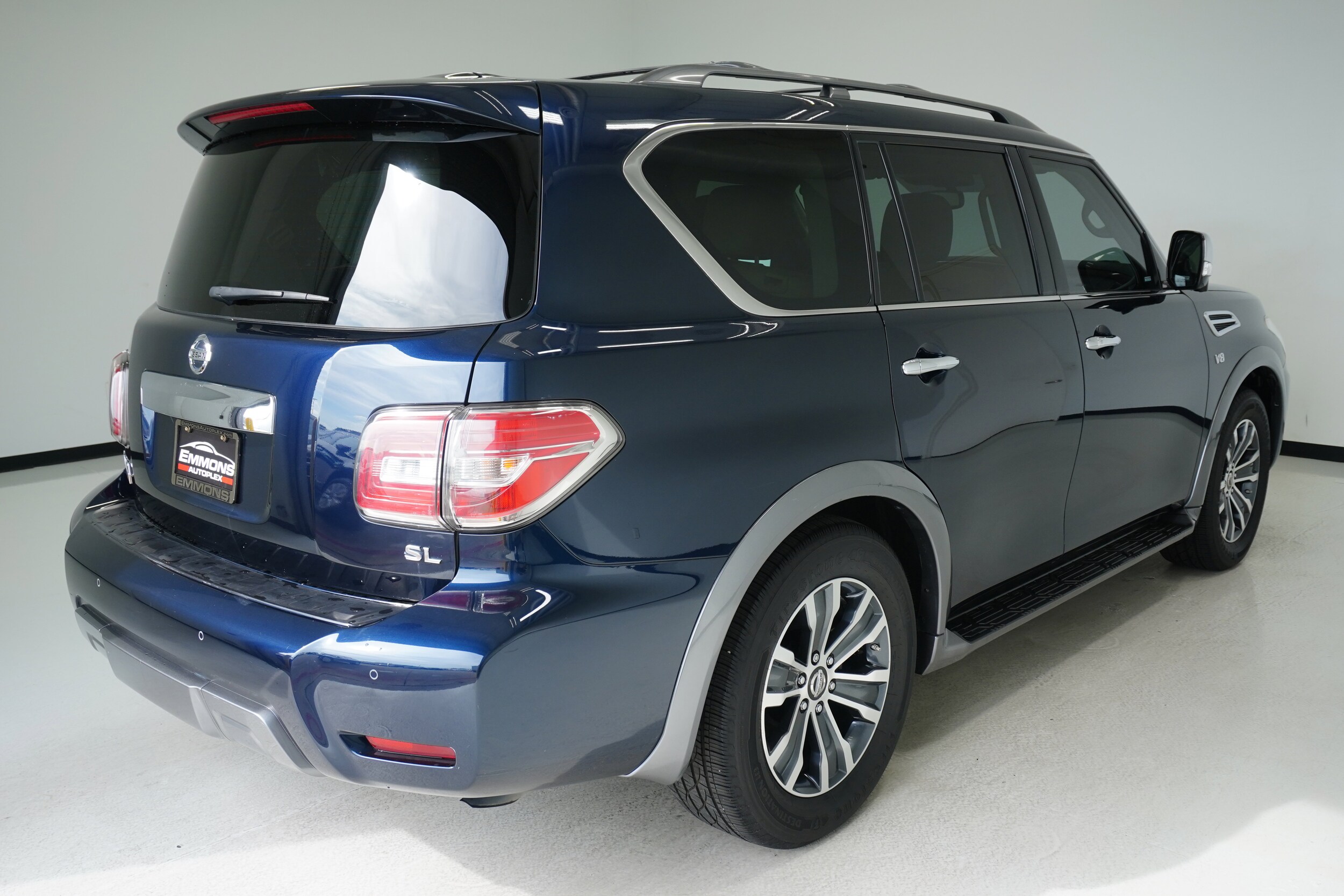 2020 Nissan Armada SL photo 4