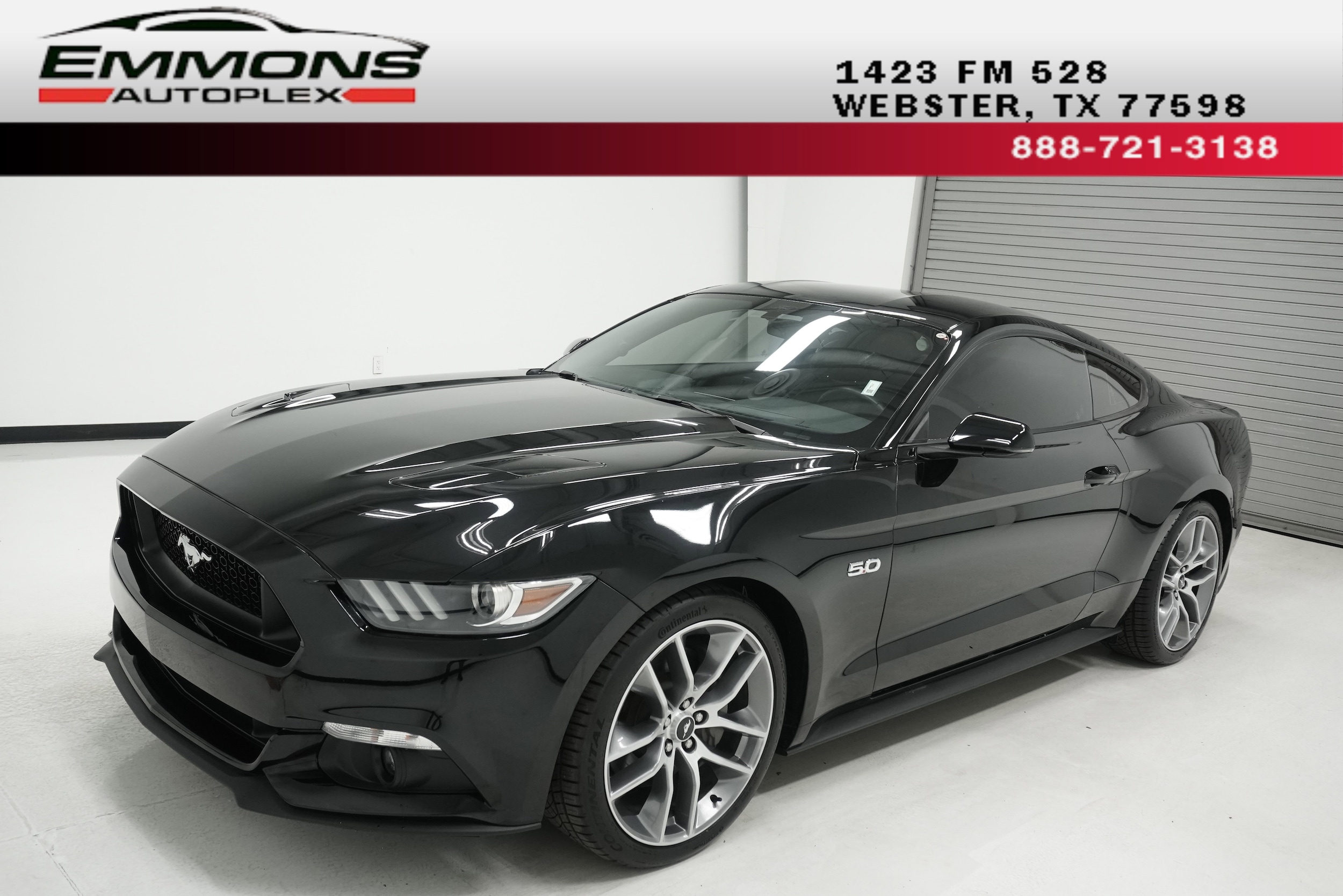 2017 Ford Mustang GT Coupe Premium's photo