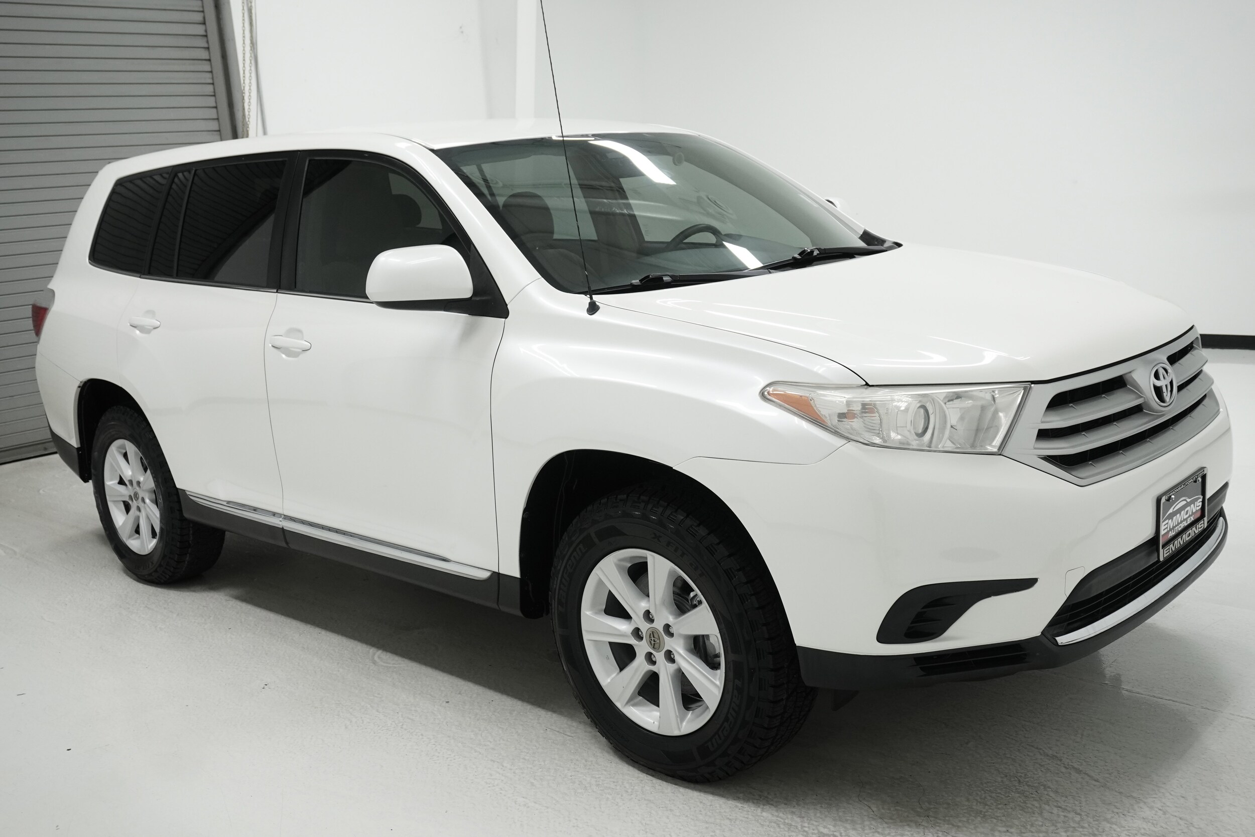 2012 Toyota Highlander Base Hybrid photo 3