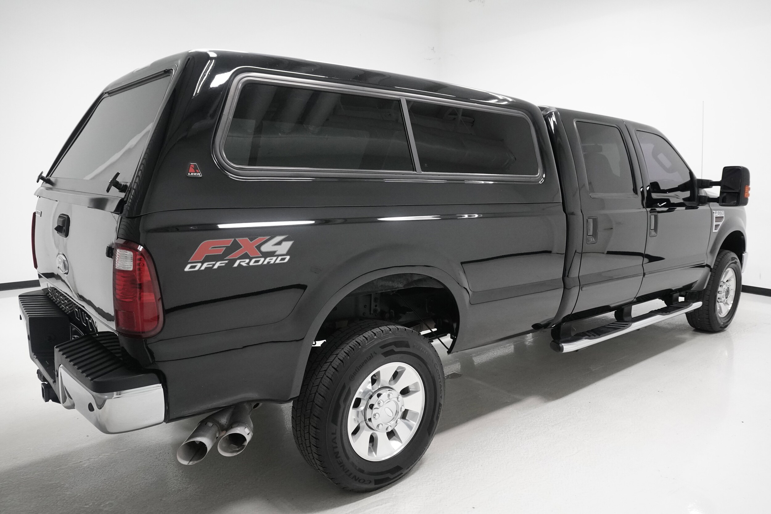 2010 Ford F-350 photo 2